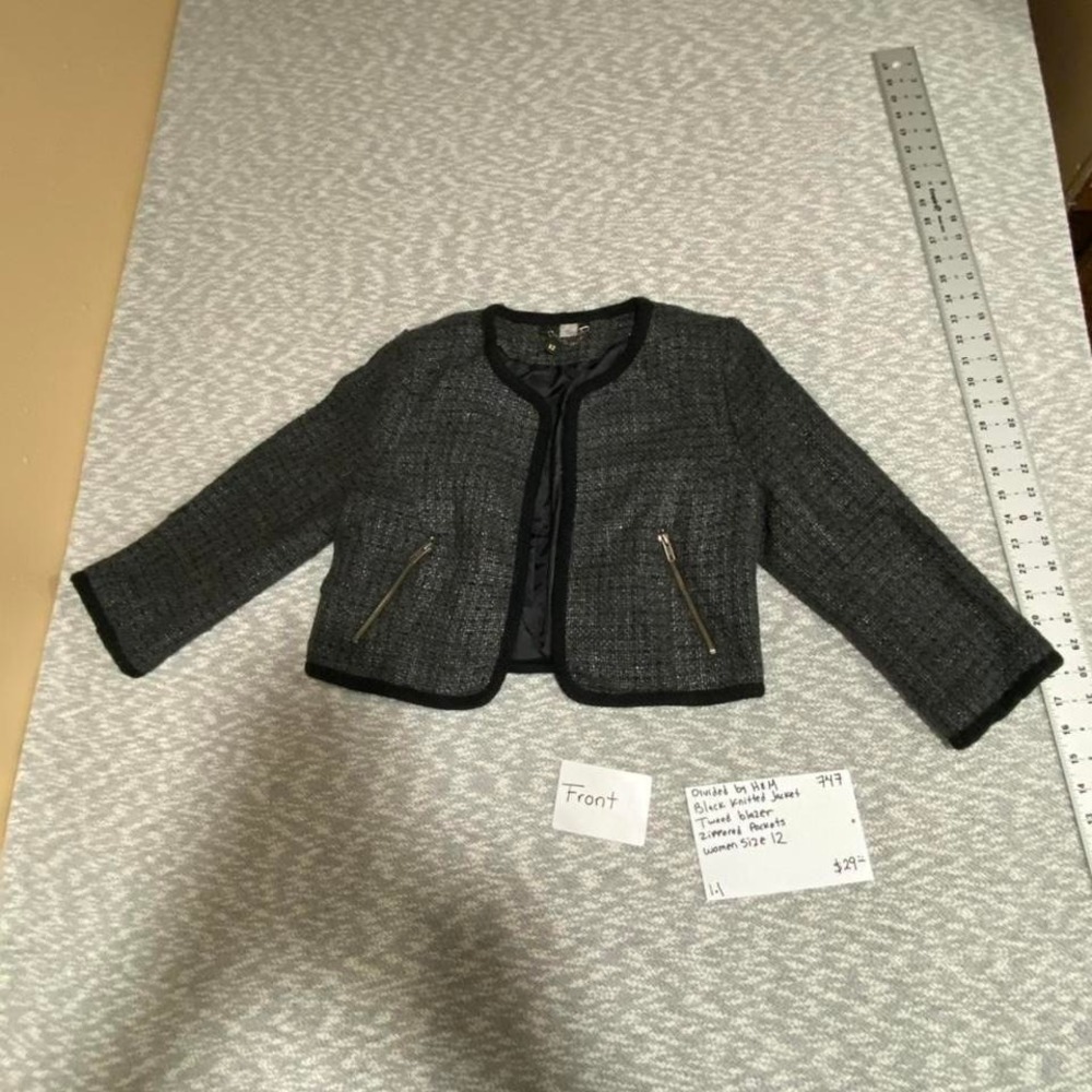 Divided by H&M black & grey tweed jacket zipper pockets women Size12. SKU747